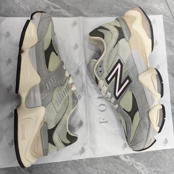 New Balance 9060 Pink Rose